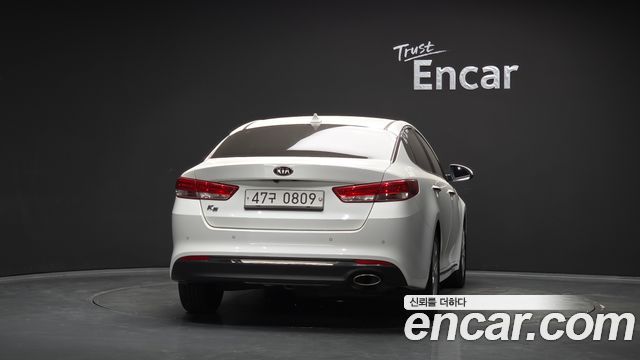Kia K5 (II) 2.0 MX Prestige 2016 — фото 4