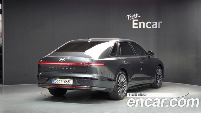Hyundai Grandeur Hybrid (GN7) Calligraphy 2025 — фото 2