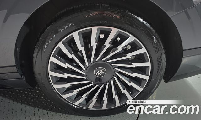 Hyundai Grandeur Hybrid (GN7) Calligraphy 2025 — фото 21