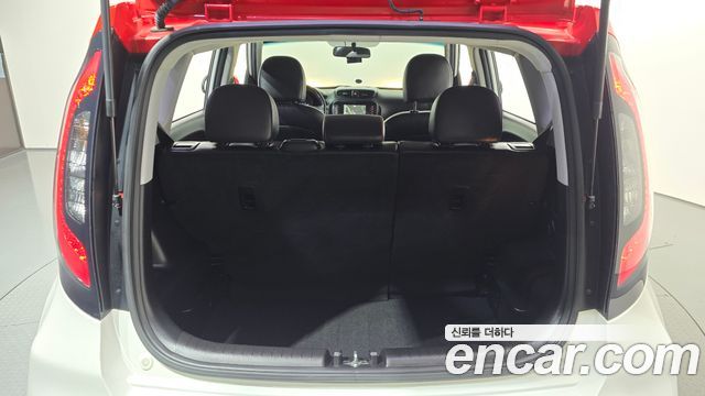 Kia Soul 1.6 GDi Prestige 2017 — фото 20
