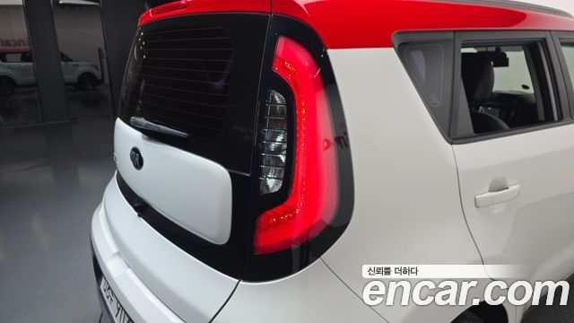 Kia Soul 1.6 GDi Prestige 2017 — фото 23