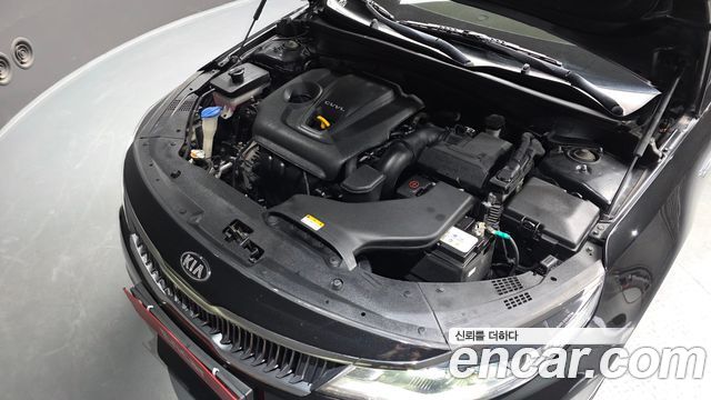 Kia K5 (II) 2.0 Noblesse 2020 — фото 6