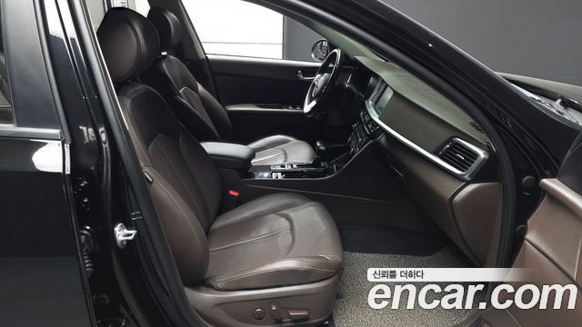 Kia K5 (II) 2.0 Noblesse 2020 — фото 11