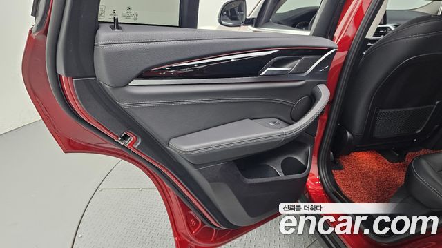 BMW X4 (G02) xDrive20i xLine 2021 — фото 25