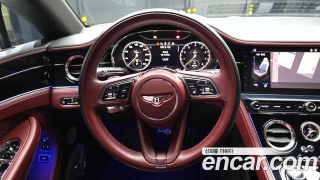 Bentley Continental GT (III) 4.0 GT Azure 2023 — фото 12