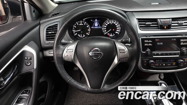 Nissan Altima 2.5 Smart L33 2017 — фото 17