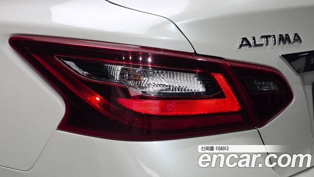 Nissan Altima 2.5 Smart L33 2017 — фото 29
