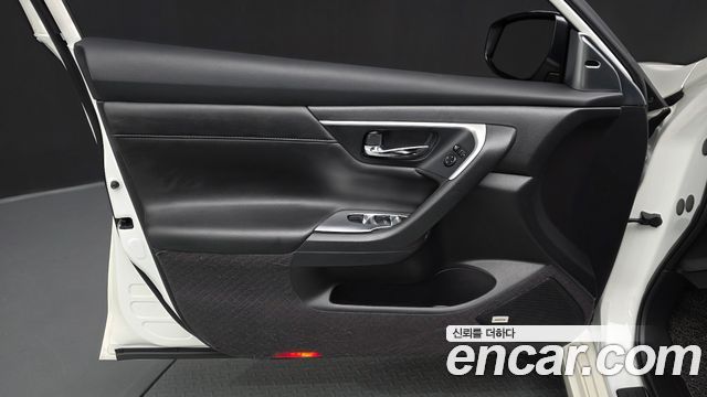 Nissan Altima 2.5 Smart L33 2017 — фото 30