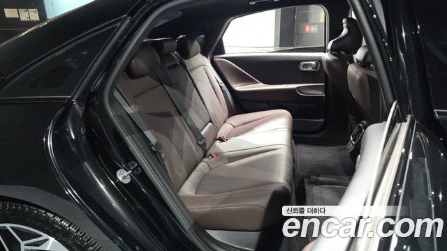 Hyundai Ioniq 6 Long Range AWD Exclusive + 2023 — фото 11