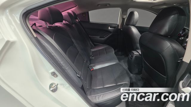 Kia K3 Prestige 2017 — фото 19