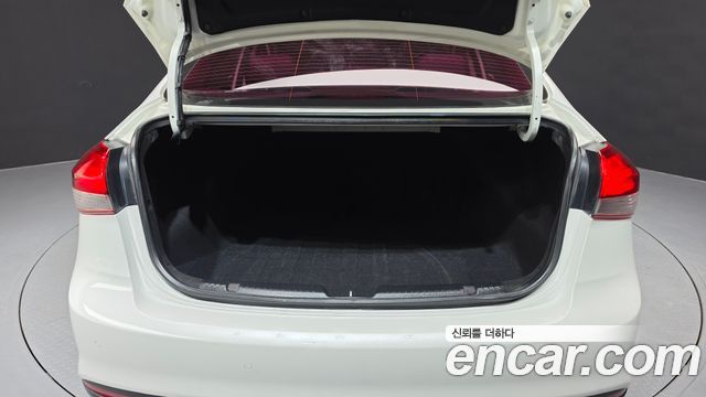 Kia K3 Prestige 2017 — фото 20