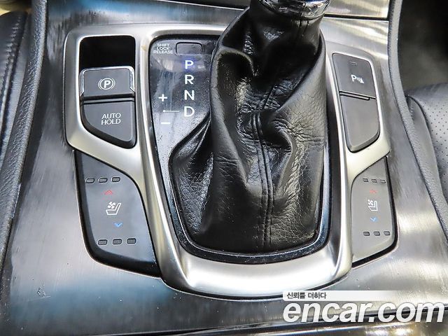 Hyundai Grandeur (HG) HG240 Modern 2014 — фото 21