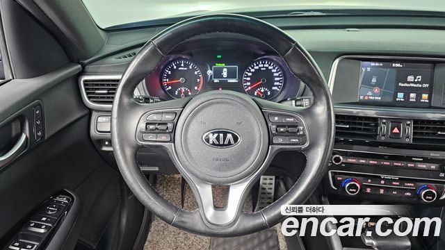 Kia K5 (II) 2.0 MX Signature 2017 — фото 13