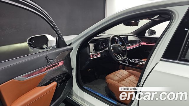 BMW 7 Series (G70) 740d xDrive M Sport 2025 — фото 10