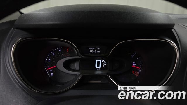 Renault Korea QM3 RE 2019 — фото 8