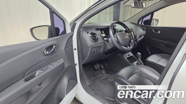 Renault Korea QM3 RE 2019 — фото 10