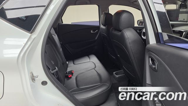 Renault Korea QM3 RE 2019 — фото 11