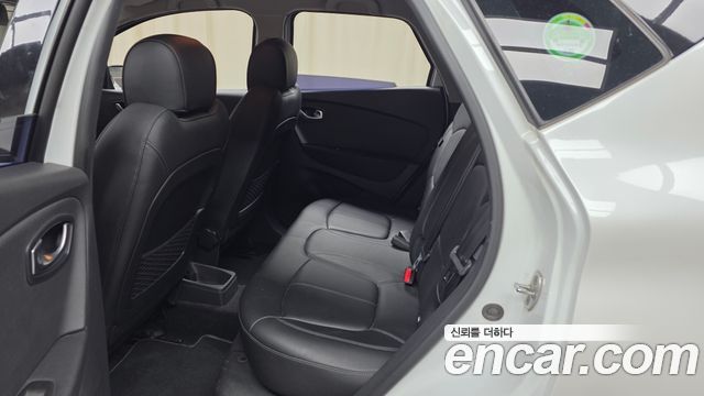 Renault Korea QM3 RE 2019 — фото 12