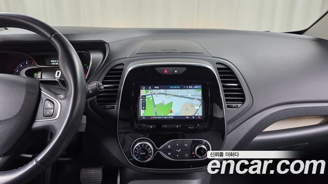 Renault Korea QM3 RE 2019 — фото 14