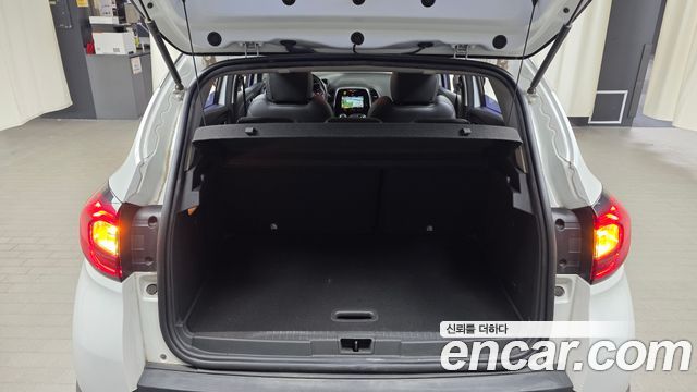 Renault Korea QM3 RE 2019 — фото 20
