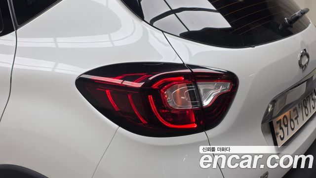 Renault Korea QM3 RE 2019 — фото 23