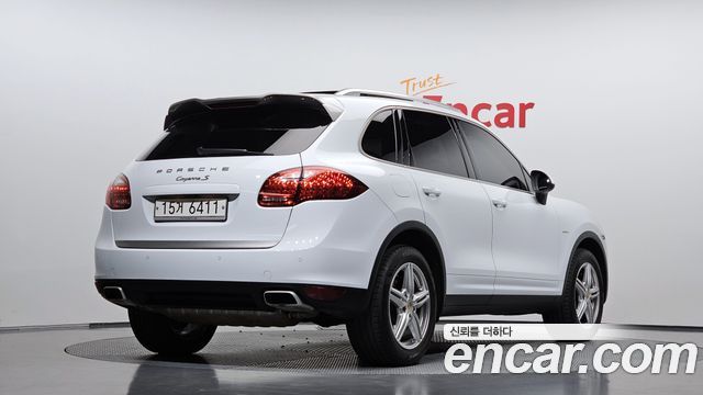 Porsche Cayenne 3.0 Diesel Platium Edition 958 2014 — фото 2