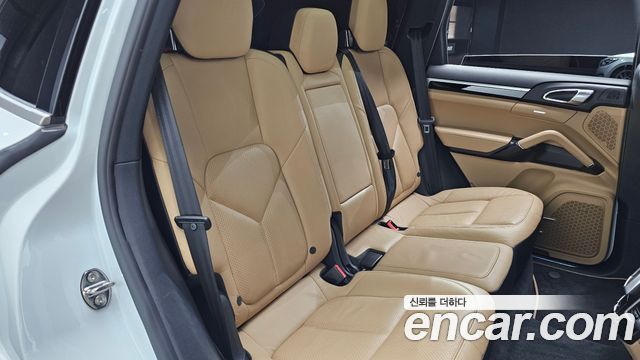 Porsche Cayenne 3.0 Diesel Platium Edition 958 2014 — фото 12