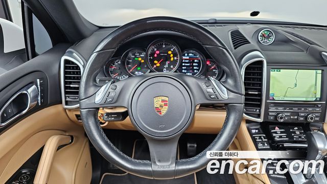 Porsche Cayenne 3.0 Diesel Platium Edition 958 2014 — фото 13
