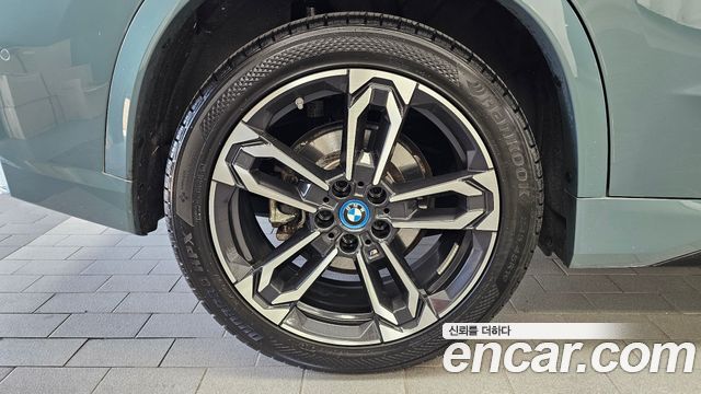 BMW iX1 (U11) xDrive 30 M Sport 2024 — фото 5