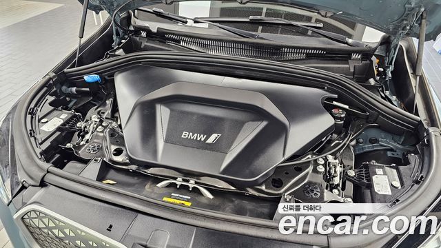 BMW iX1 (U11) xDrive 30 M Sport 2024 — фото 6