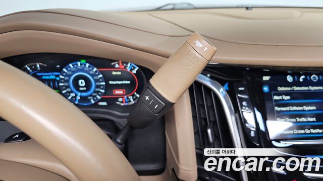 Cadillac Escalade 6.2 ESV 4th 2019 — фото 9