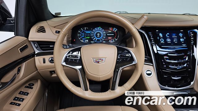 Cadillac Escalade 6.2 ESV 4th 2019 — фото 14
