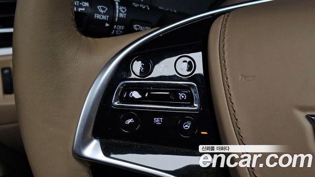 Cadillac Escalade 6.2 ESV 4th 2019 — фото 16