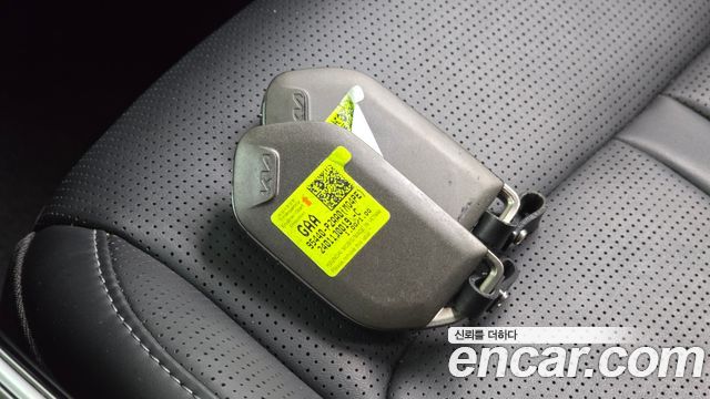 Kia Sorento (IV) Gasoline 2.5T 2WD Prestige 2024 — фото 15