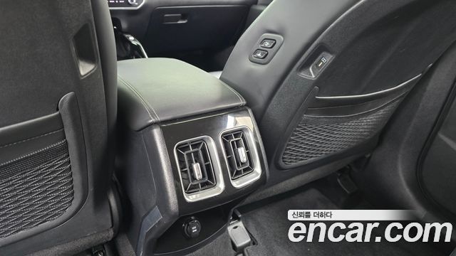 Kia Sorento (IV) Gasoline 2.5T 2WD Prestige 2024 — фото 32