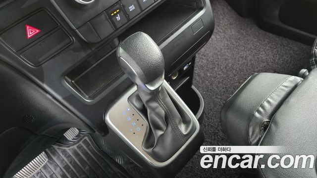Hyundai Staria Cargo 3-Seater Smart 2022 — фото 9