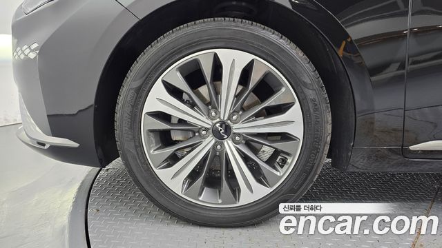 Kia K8 Hybrid Noblesse 2023 — фото 5