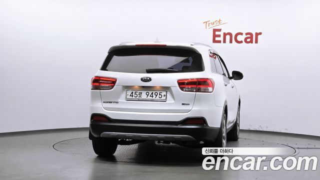 Kia Sorento Diesel 2.0 2WD Prestige 2015 — фото 4