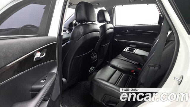 Kia Sorento Diesel 2.0 2WD Prestige 2015 — фото 11