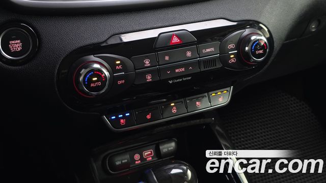 Kia Sorento Diesel 2.0 2WD Prestige 2015 — фото 19