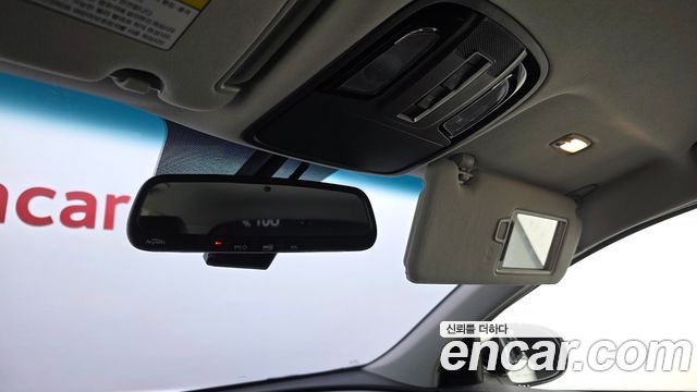 Kia Sorento Diesel 2.0 2WD Prestige 2015 — фото 20