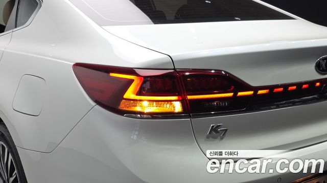 Kia K7 Premier 2.5 GDI X Edition 2020 — фото 23