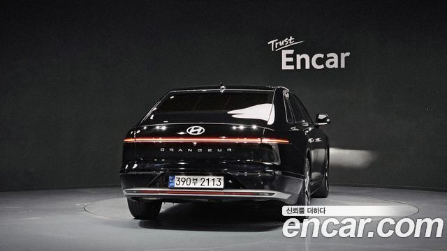 Hyundai Grandeur Hybrid (GN7) Exclusive 2023 — фото 4