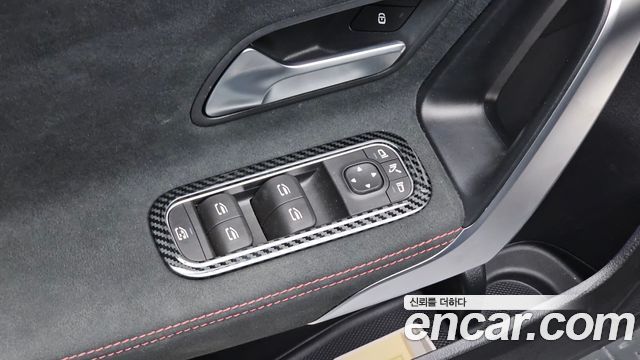 Mercedes-Benz A-Class (W177) AMG A45 4MAITC+ Hatchback 2022 — фото 19