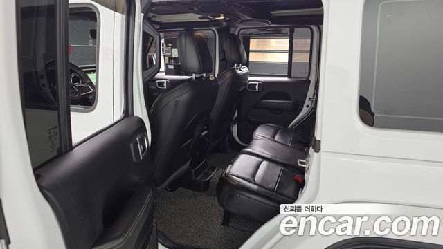 Jeep Wrangler (JL) 2.0 Overland 4Door 2022 — фото 11