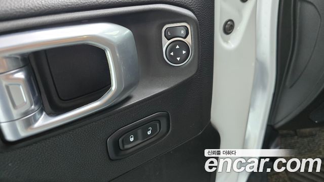 Jeep Wrangler (JL) 2.0 Overland 4Door 2022 — фото 19