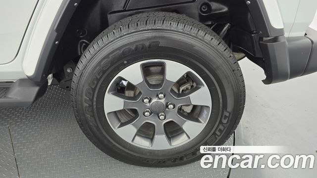 Jeep Wrangler (JL) 2.0 Overland 4Door 2022 — фото 21