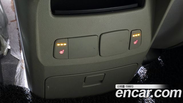 Kia Carnival 9-seater Luxury 2017 — фото 35