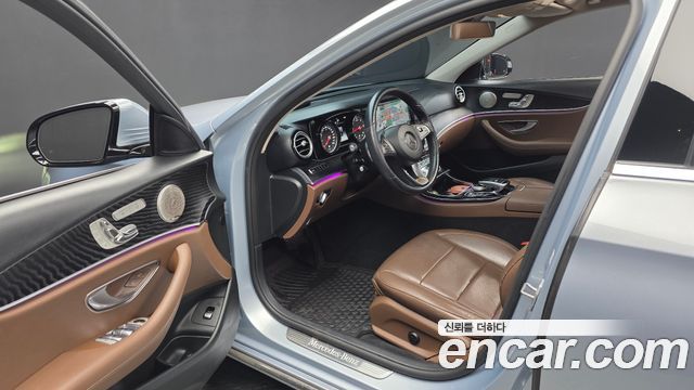 Mercedes-Benz E-Class (W213) E220d 4MATIC Avantgarde 2017 — фото 10