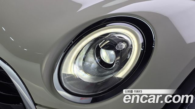 MINI Cooper Clubman Standard 2nd 2019 — фото 22